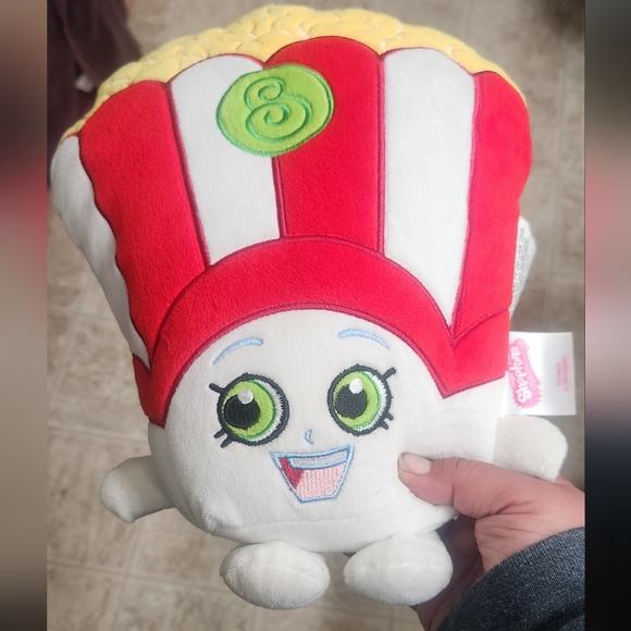 Shopkins popcorn 🍿 poppy(used) - Picture 6 of 6